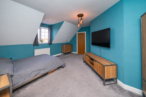 BEDROOM- click for photo gallery